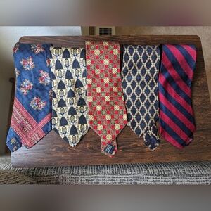 Lot of 5 Men's Silk Givenchy Beene XMI Woodard Blue Red Floral Stripe Neckties